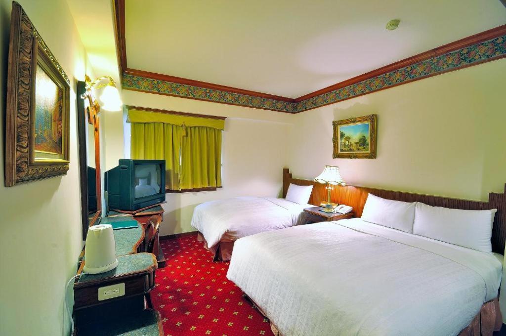 Karo Hotel Kaohsiung Extérieur photo