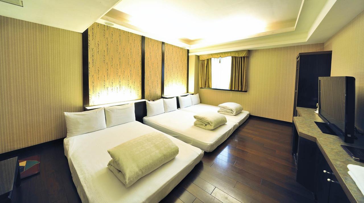 Karo Hotel Kaohsiung Extérieur photo
