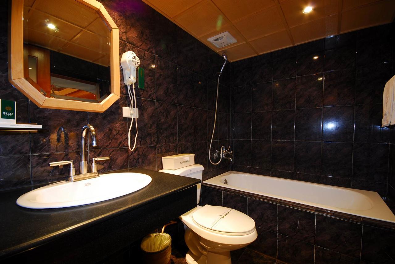 Karo Hotel Kaohsiung Extérieur photo